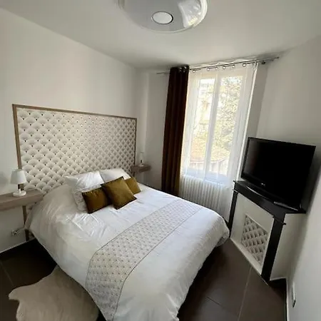 Bel Et Grand Appartement-proche Toutes Commodites *